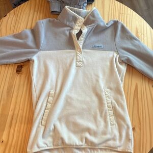 Columbia fleece size small